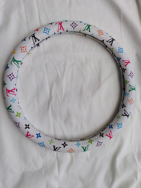 LV Steering Wheel Covers